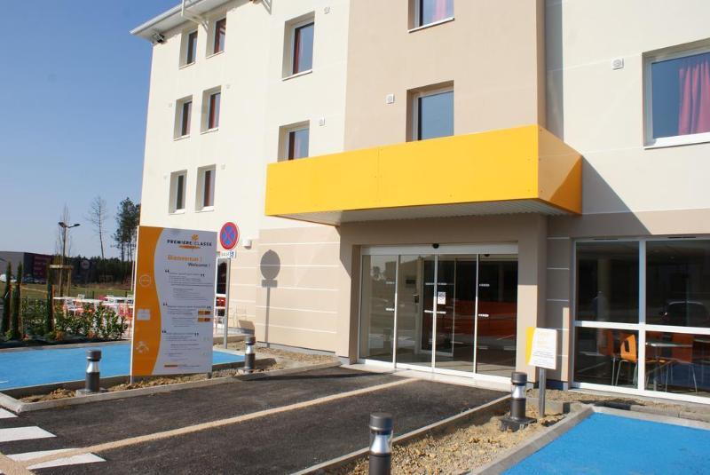 Kyriad Direct Mont De Marsan - St Avit Saint-Avit  Buitenkant foto
